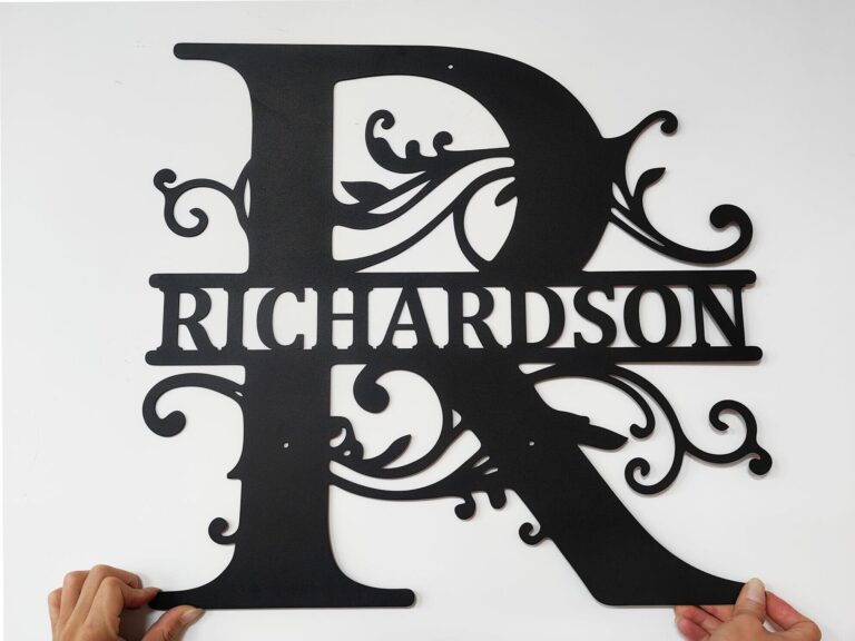 Custom Family Name Metal Sign,Personalized Last Name Sign,Monogram Wall Decor, Metal Monogram Sign Family Christmas Gifts Housewarming Gift