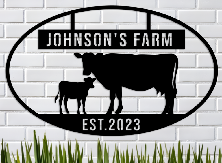 Custom Metal Farm Sign with Name Personalized Cow Outdoor Ranch Sign Farmhouse Cow Wall Decor Farm Gift Barn Decor Family Name Last Name Sign Metal Wall Art Pattern 24inch